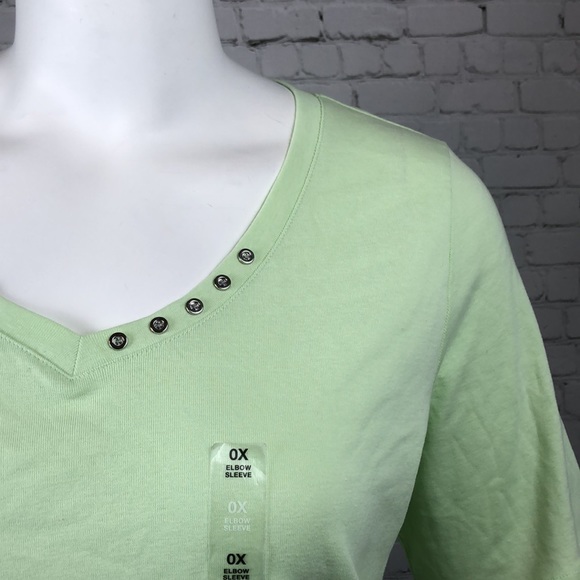 0X 2X Light Green V-Neck Elbow Sleeve Top Plus Sz - Picture 5 of 5